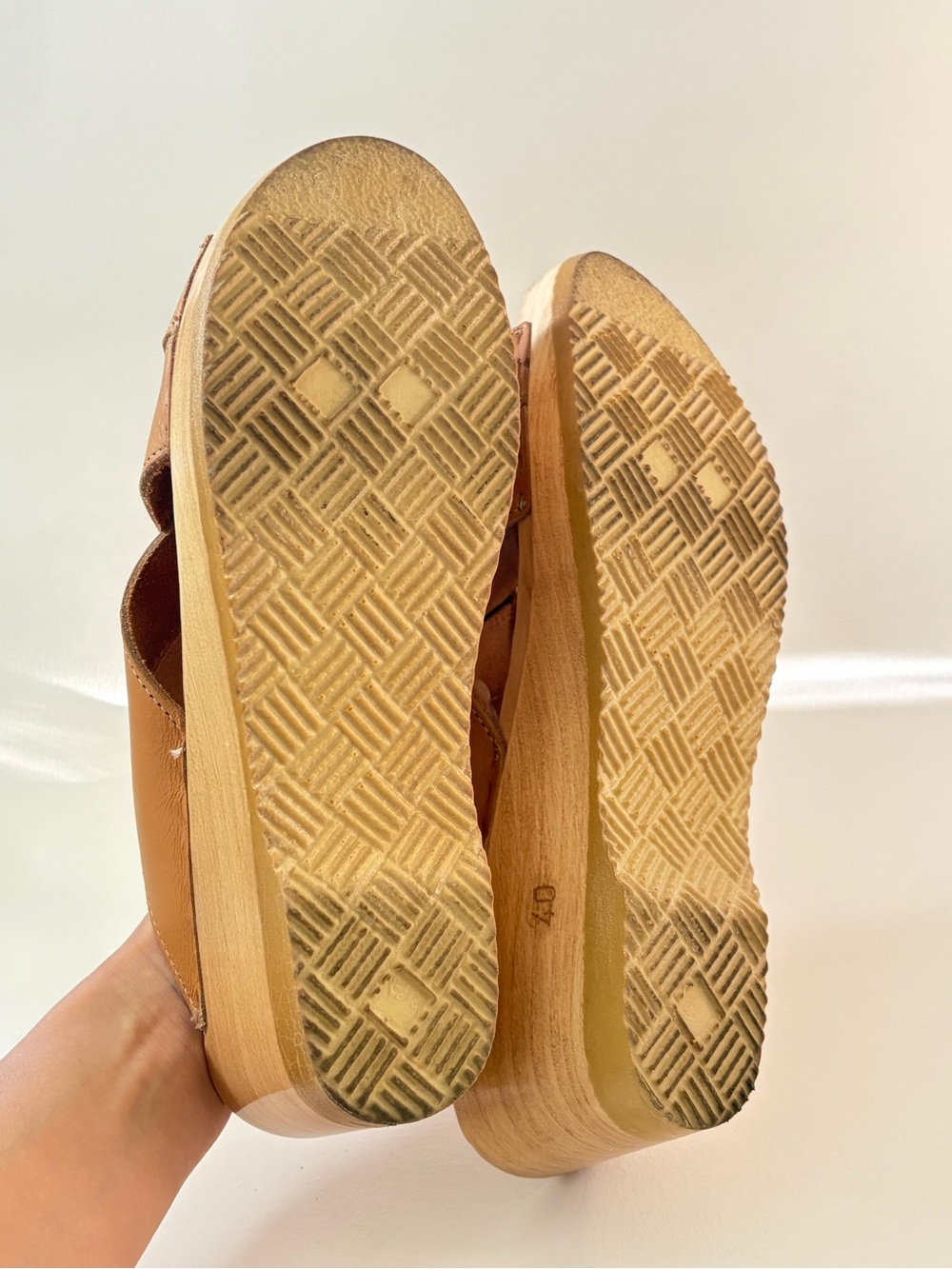 NO.6 Basket Clog on Mid Wedge in Desert Tan Leather - Picture 6 of 7